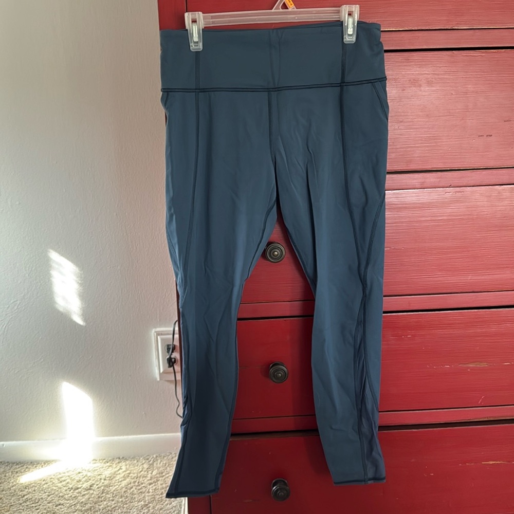 Athleta Lightening Tight, Size L